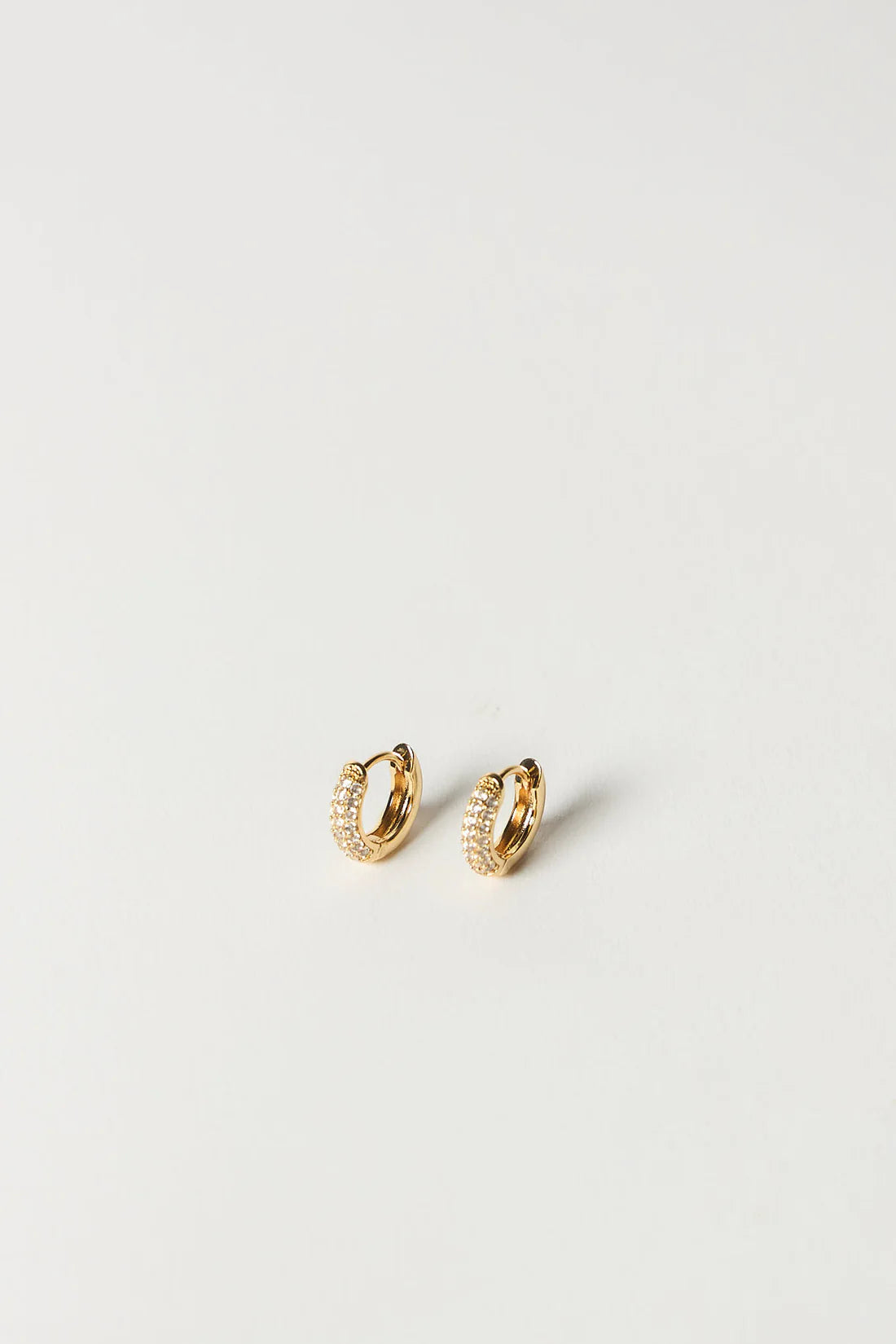 Chloe Sleeper Earrings - Gold