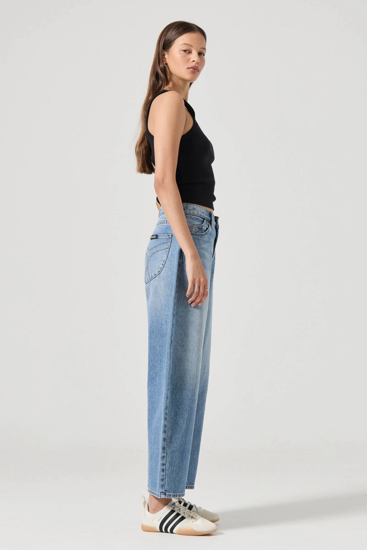 Gigi Barrel Jean - Brad Blue