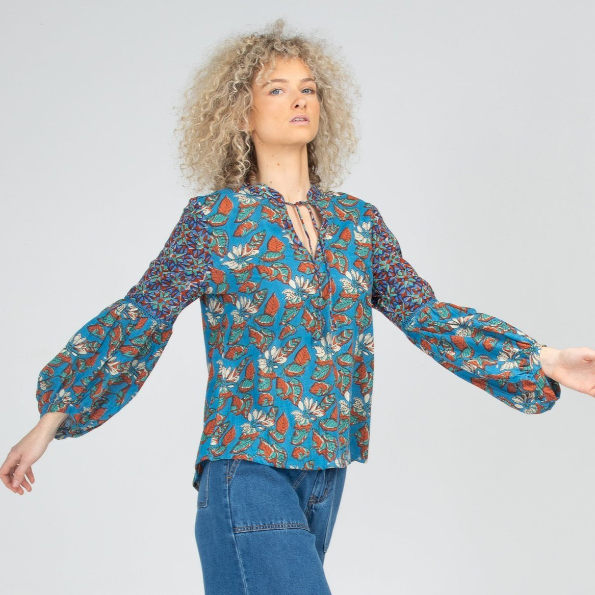 Mittee Top - Splice Lettie