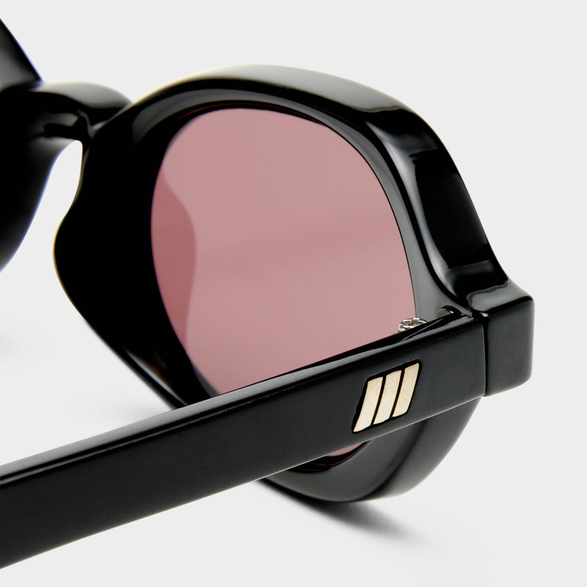 Foundry Sunglasses - Black