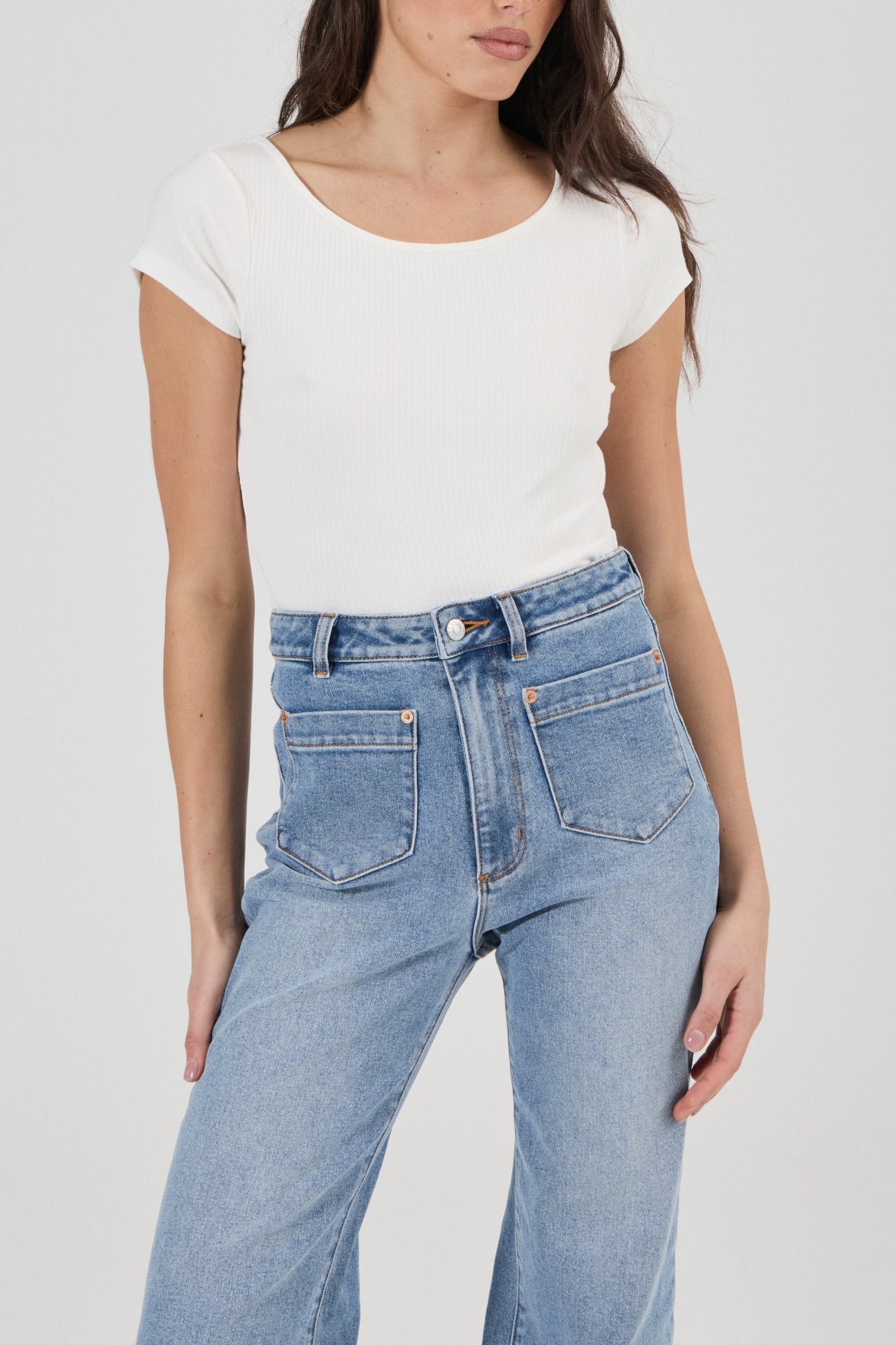 Rolla's Sailor Cleo wide leg jean in Surrender wash, view 3