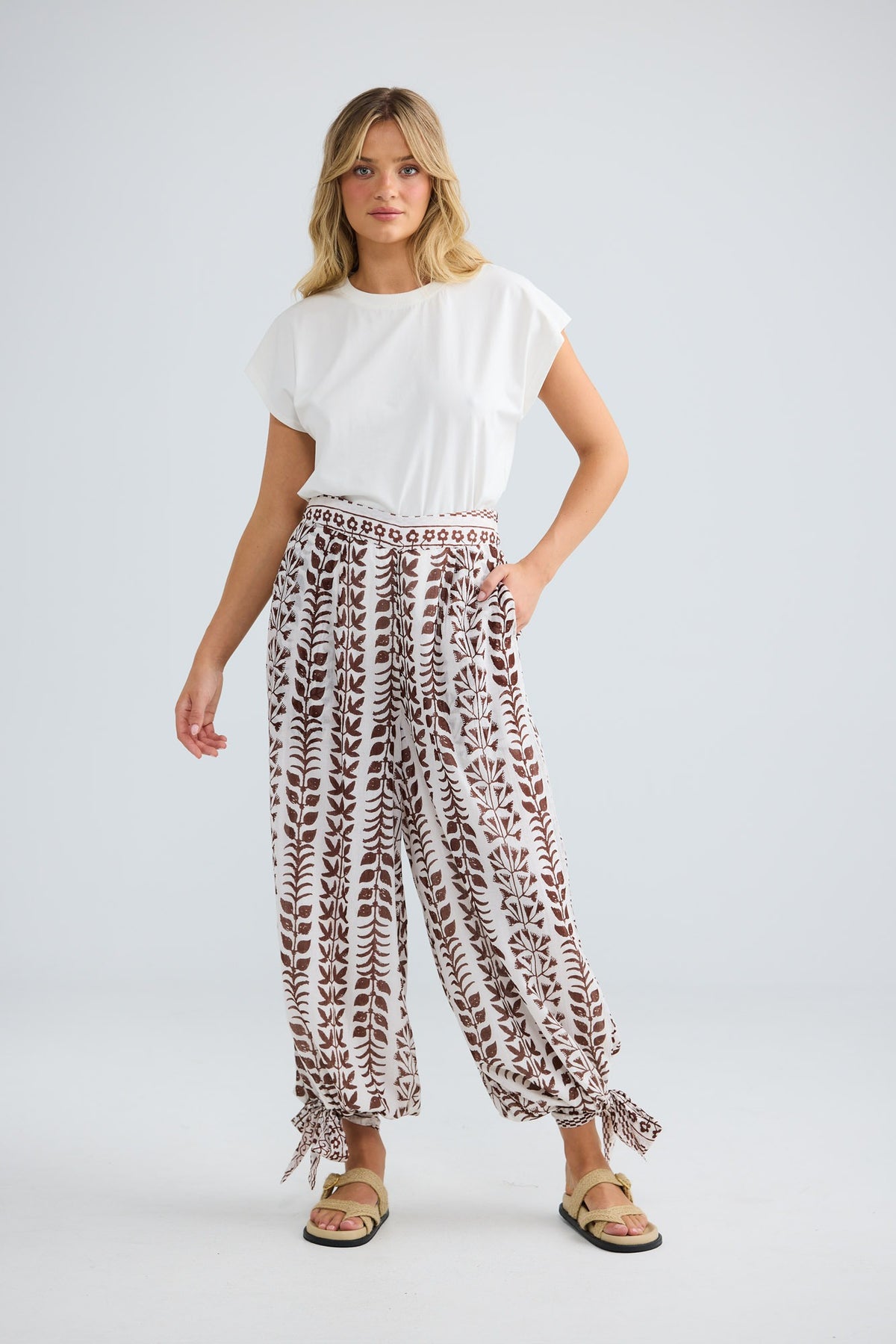 Talisman Clairo Pant - Chocolate Paro