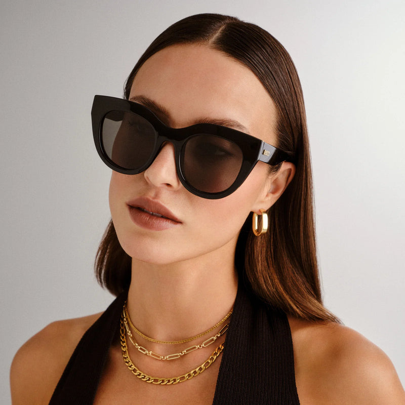 Air Heart Sunglasses - Black and Gold