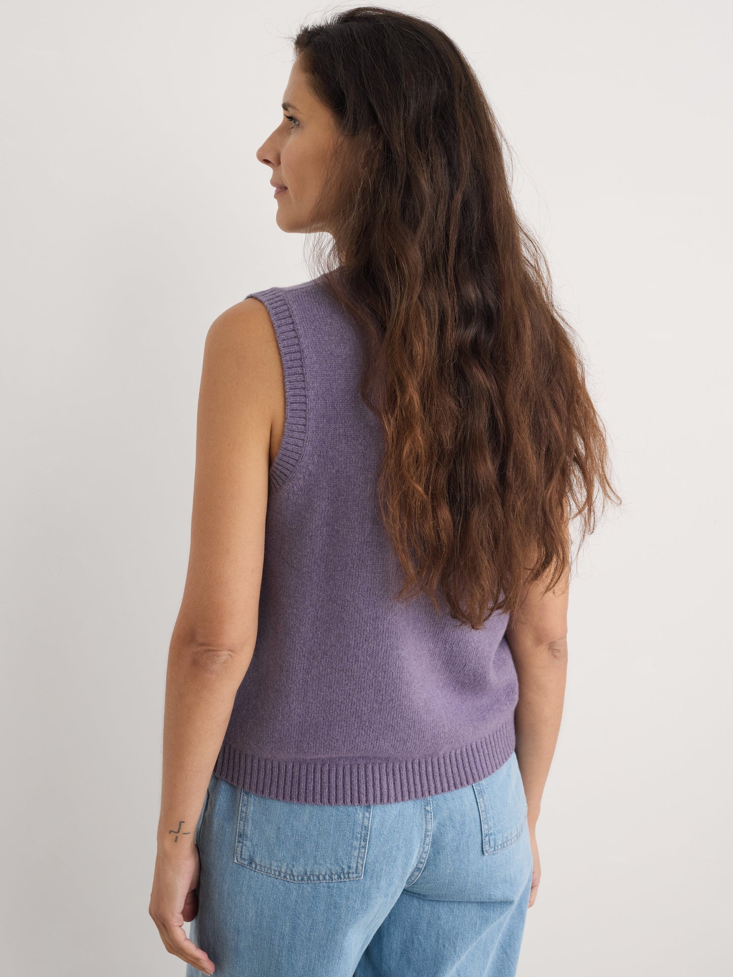 East View Vest -Echium