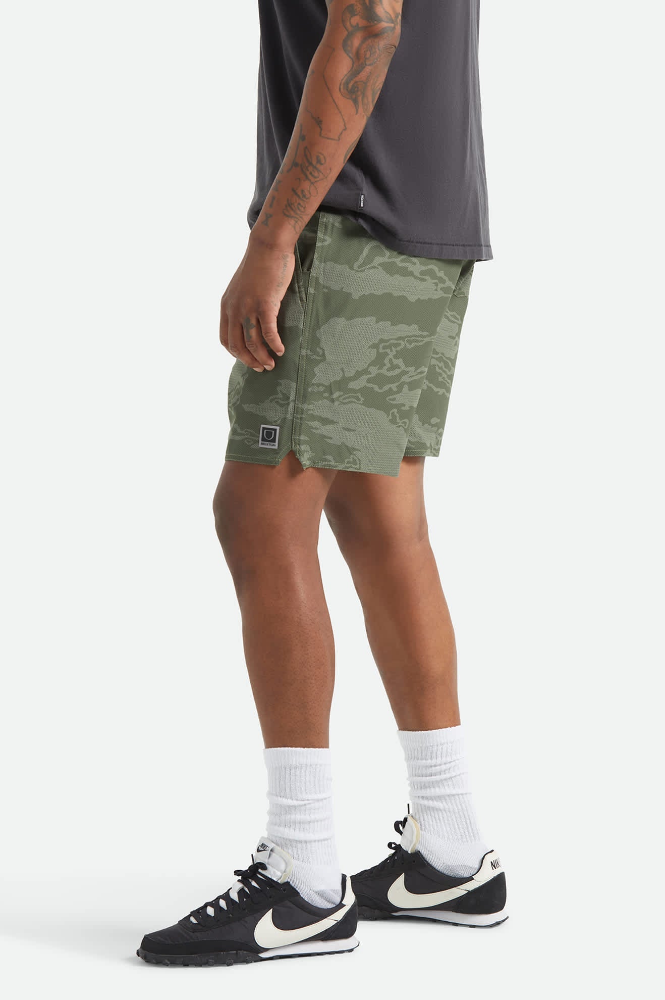 Journey Active Short - Olive Tiger Camo