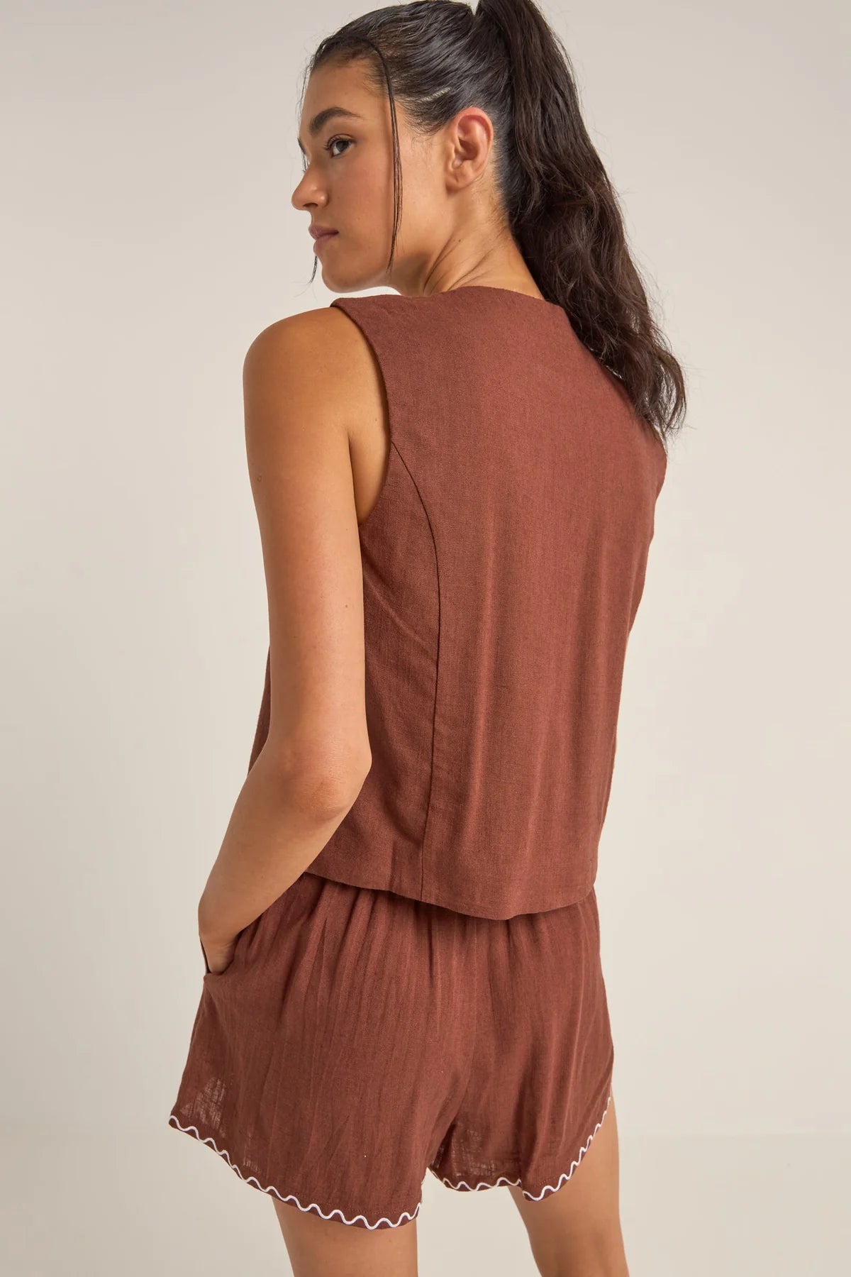 Solis Embroidered Vest - Chocolate