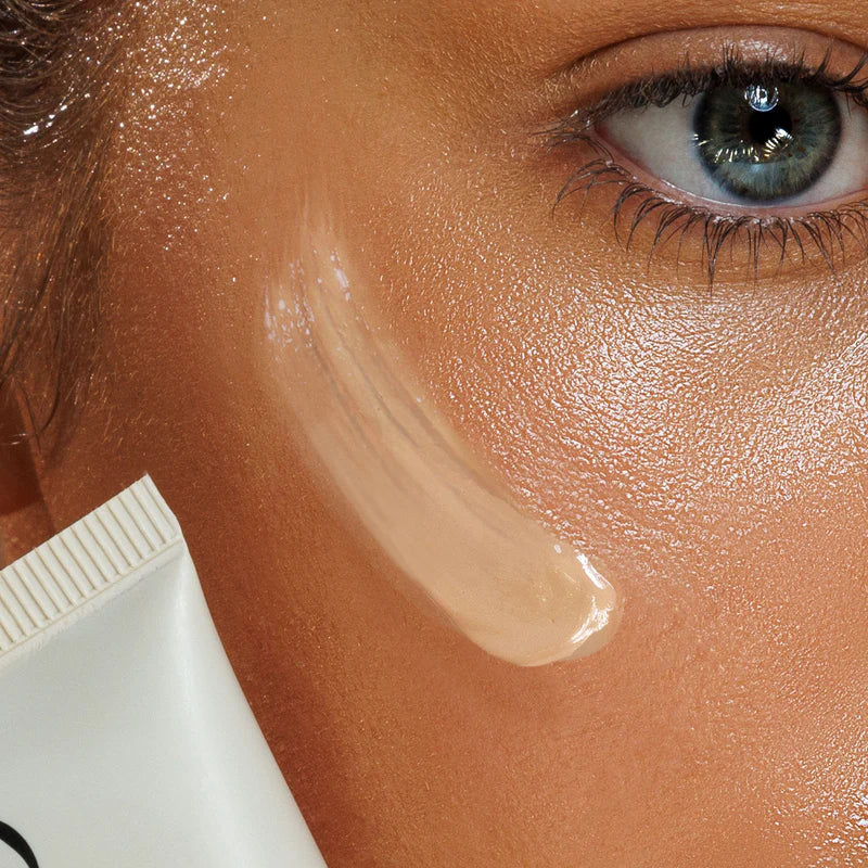 Avocado Zinc Natural Tinted Moisturiser SPF 50 - Light
