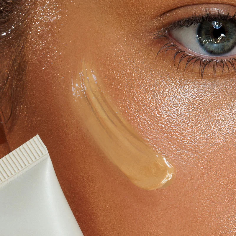 Light Medium Tinted Moisturiser - SPF50