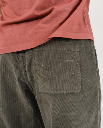 Whaler 2.0 Cord Pant - Military
